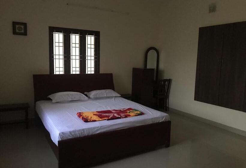 Номер Стандарт, Tanjore Inn