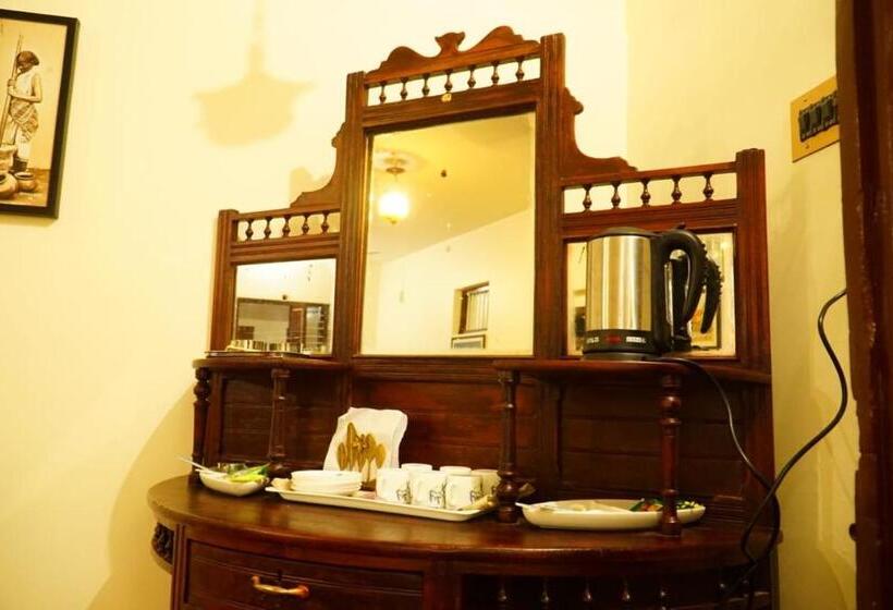 Номер Стандарт, Tanjore Inn