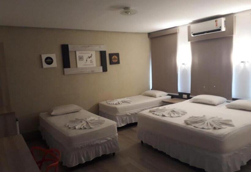 غرفة قياسية رباعية, Graal Inn Uberaba