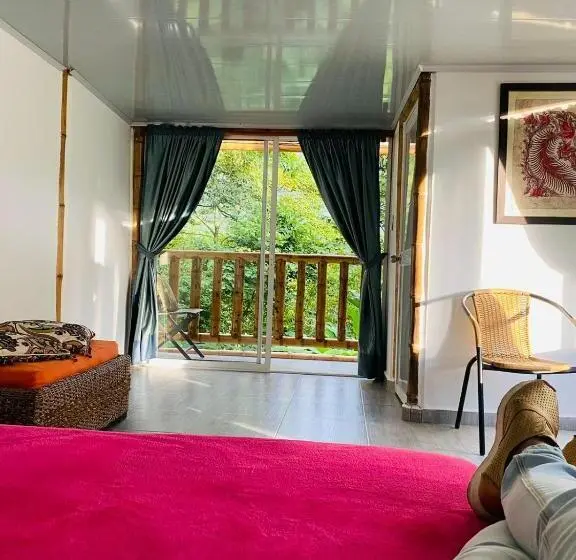 デラックスルーム, Finca Hotel El Edén Del Quindío