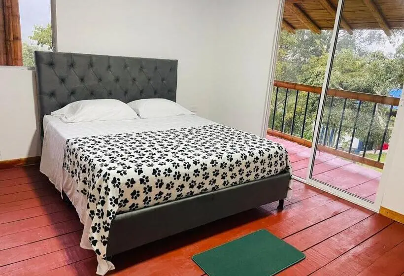 デラックスルーム, Finca Hotel El Edén Del Quindío