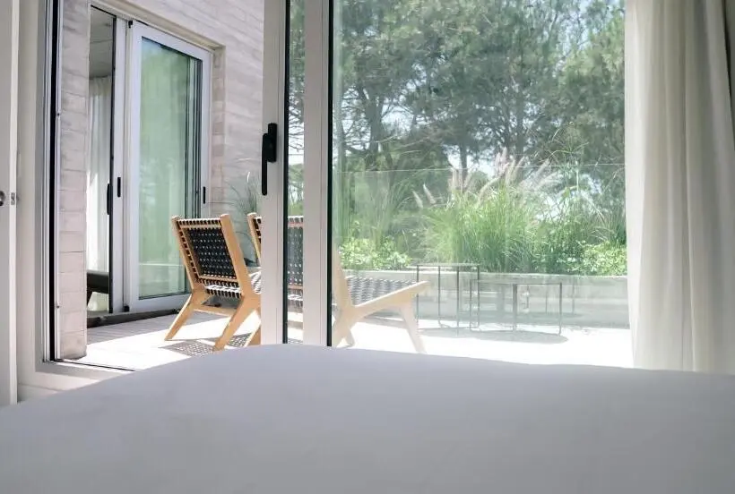 Suite with Terrace, Casagrande Hotel & Beach Club