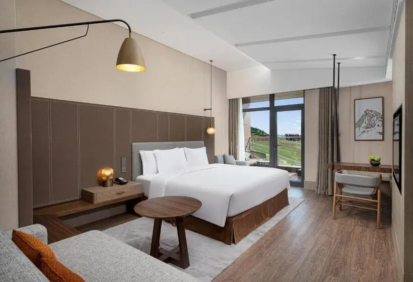 プレミアムルーム, Crowne Plaza Chongli Resort, An Ihg