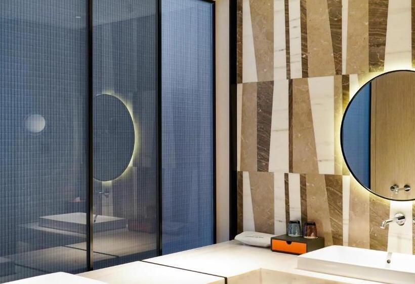 جناح, Crowne Plaza Chongli Resort, An Ihg