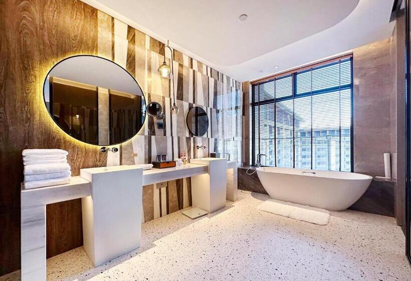 جناح رئاسى, Crowne Plaza Chongli Resort, An Ihg