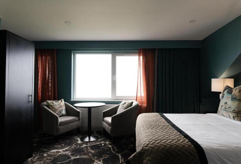 带海景的行政房, Elephant Rock