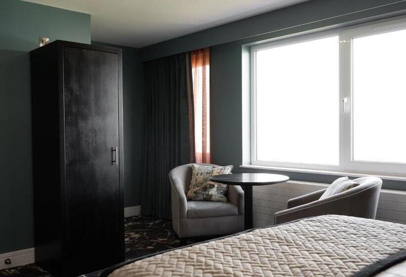 带海景的行政房, Elephant Rock