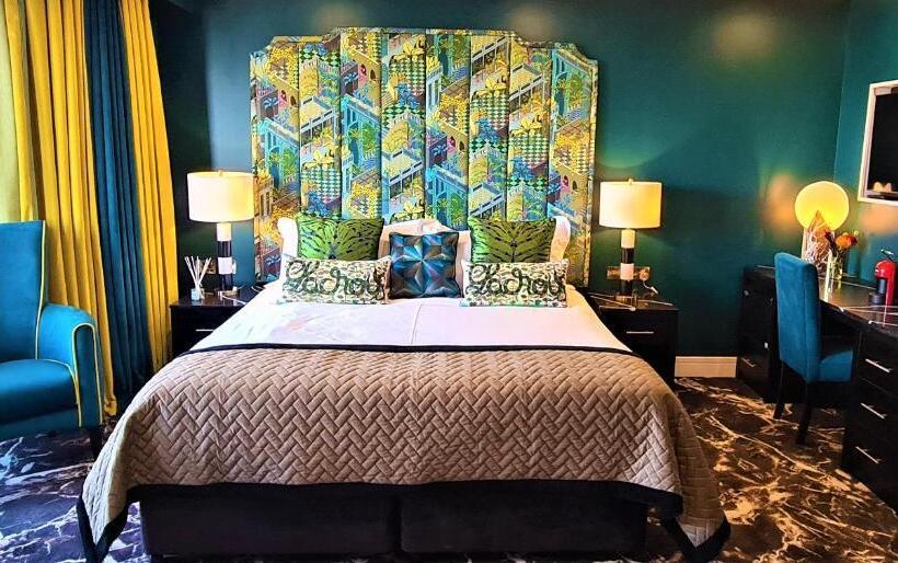 带海景的行政房, Elephant Rock