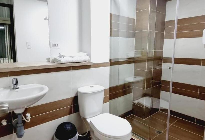 اتاق استاندارد, Monarka Edificio