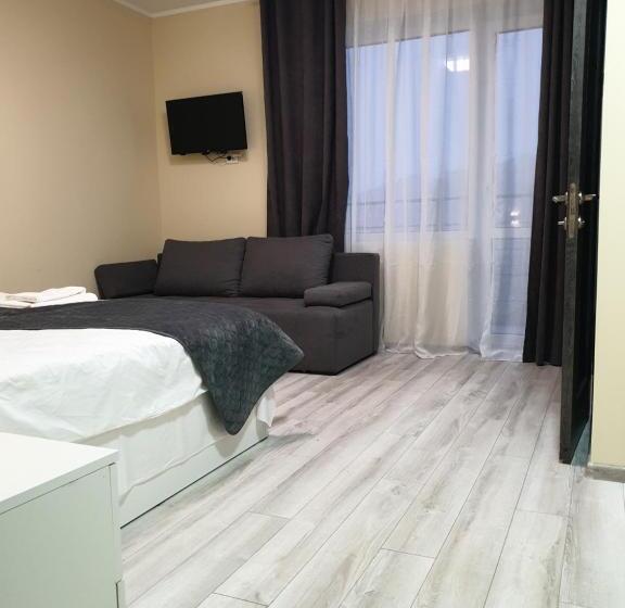 Standard Fyrbäddsrum med Balkong, Osher