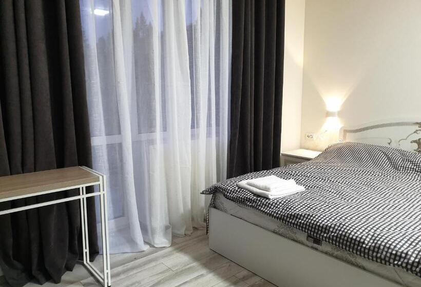 Standard Trippelrum med Balkong, Osher