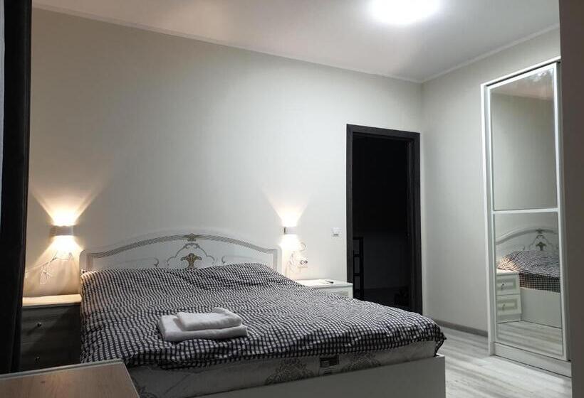 Standard Trippelrum med Balkong, Osher