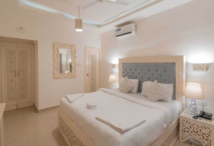 デラックスルーム, Lillywoods Zac Beach Resort, Calangute