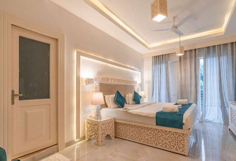 プレジデントスイートルーム, Lillywoods Zac Beach Resort, Calangute
