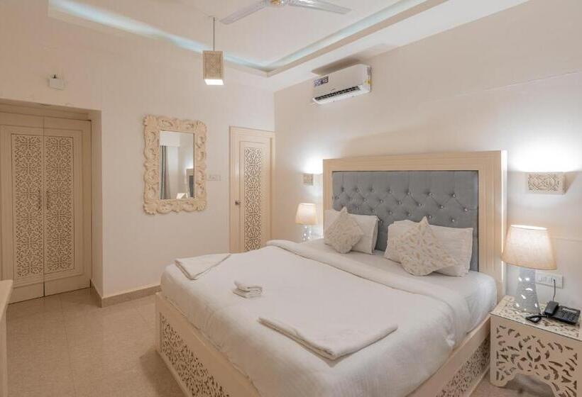 デラックスルーム, Lillywoods Zac Beach Resort, Calangute