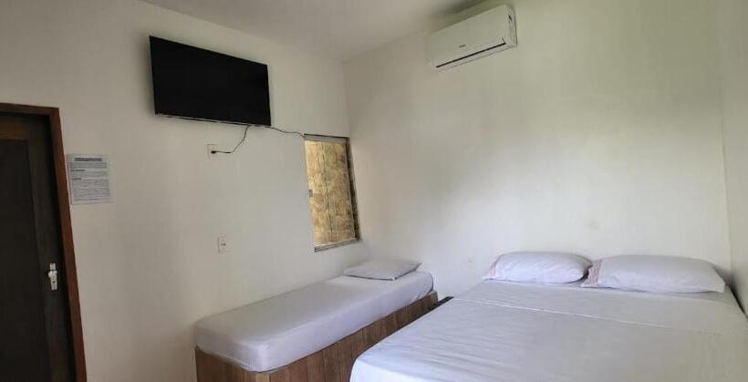 اتاق راحتی سه تخته, Villa Atalaia