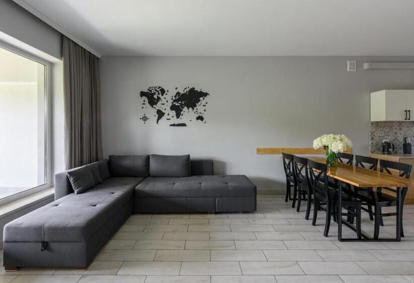 آپارتمان 1 خوابه با تراس, таун тераса 3 поверхи By Willox