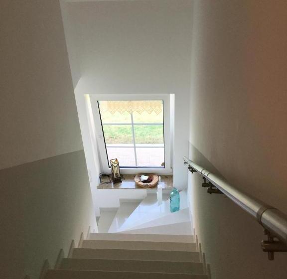 آپارتمان 1 خوابه, Apartment Marit