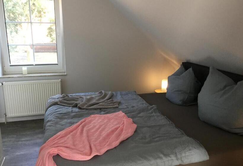 آپارتمان 1 خوابه, Apartment Marit