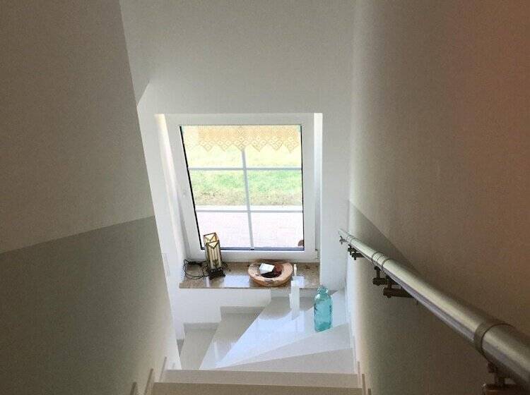 آپارتمان 1 خوابه, Apartment Marit