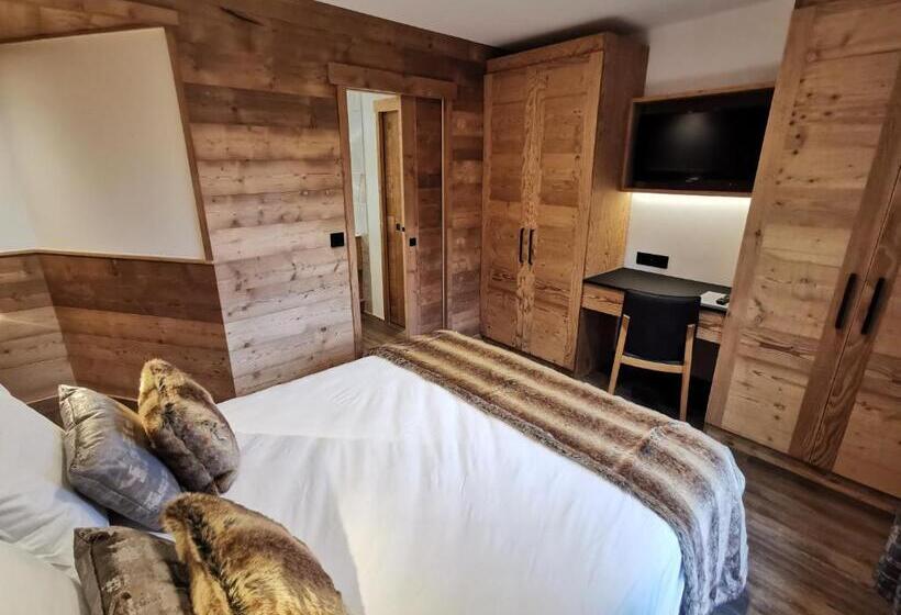 غرفة قياسية مزوَّدة بشُرفة, Chalet Jardin D Angèle Chambres D Hôtes