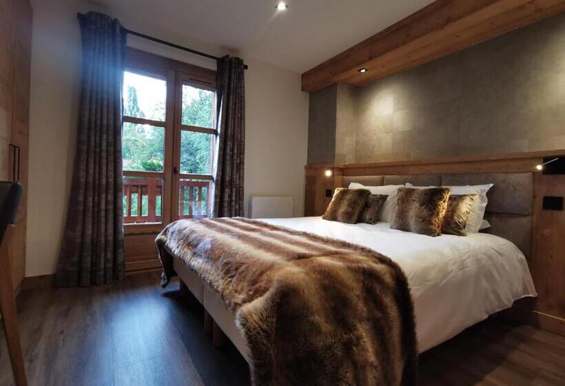 غرفة قياسية مزوَّدة بشُرفة, Chalet Jardin D Angèle Chambres D Hôtes