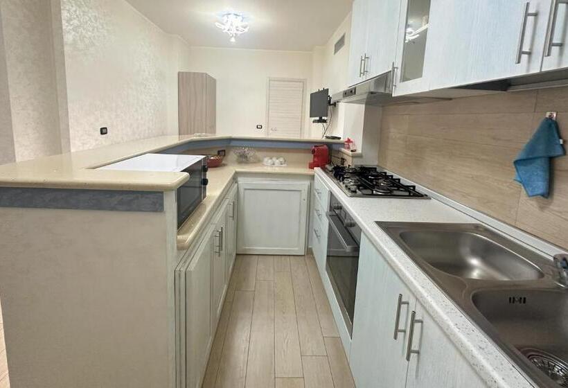 Апартаменты 1 Спальня Нижний Этаж, Grillo Superior Apartments