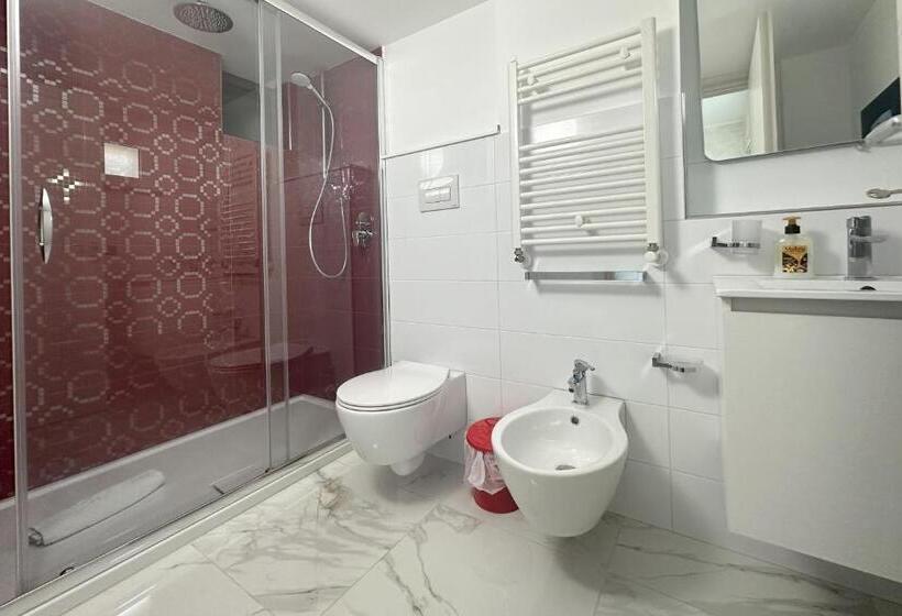 Апартаменты 1 Спальня Нижний Этаж, Grillo Superior Apartments