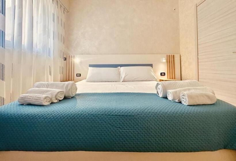 Апартаменты 1 Спальня Нижний Этаж, Grillo Superior Apartments