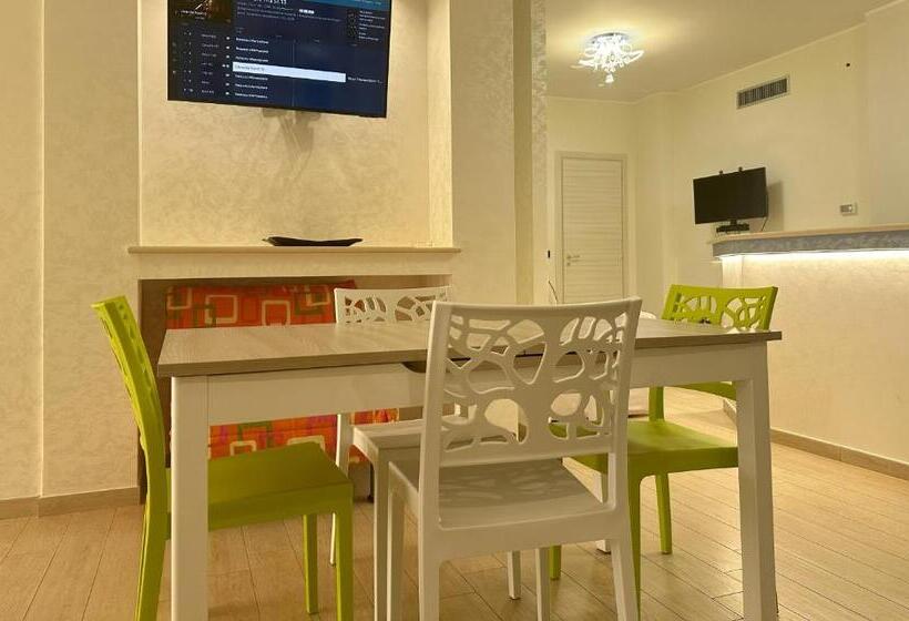 Апартаменты 1 Спальня Нижний Этаж, Grillo Superior Apartments