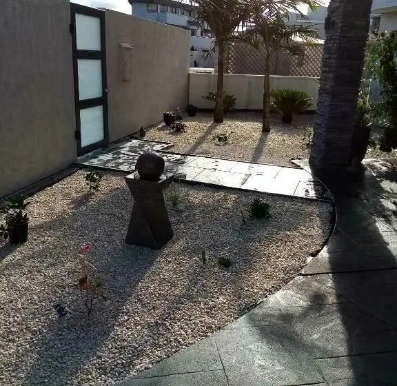 Talo 3 Makuuhuonetta, Three Bedrooms Two Bathrooms Ground Floor Only Not The Whole House