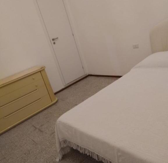 Семейный Номер, Castellaneta Short Term  Low Cost