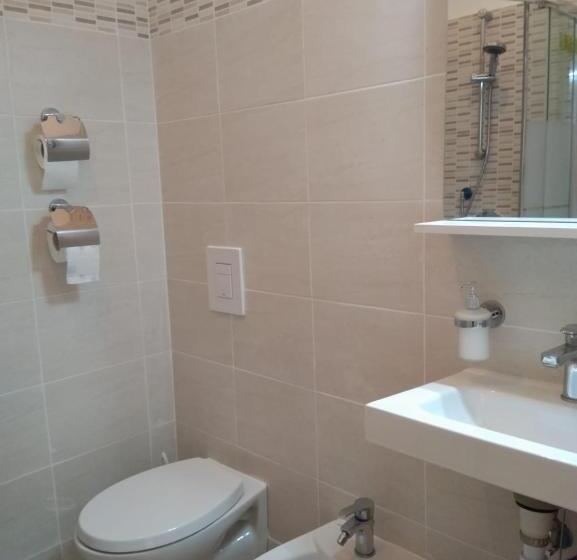 四人标准间, Castellaneta Short Term  Low Cost