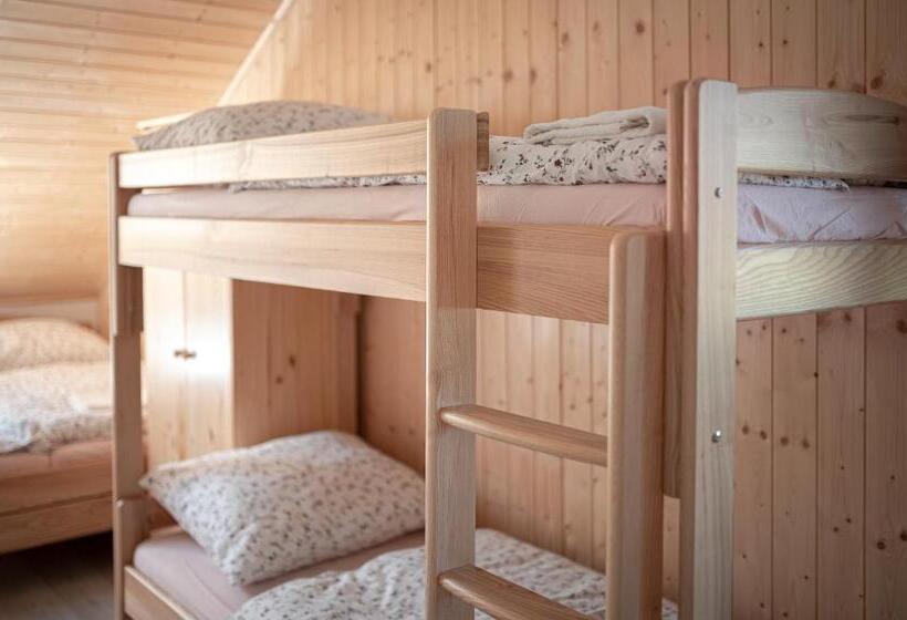 套房, Krmelec U Kraví Hory