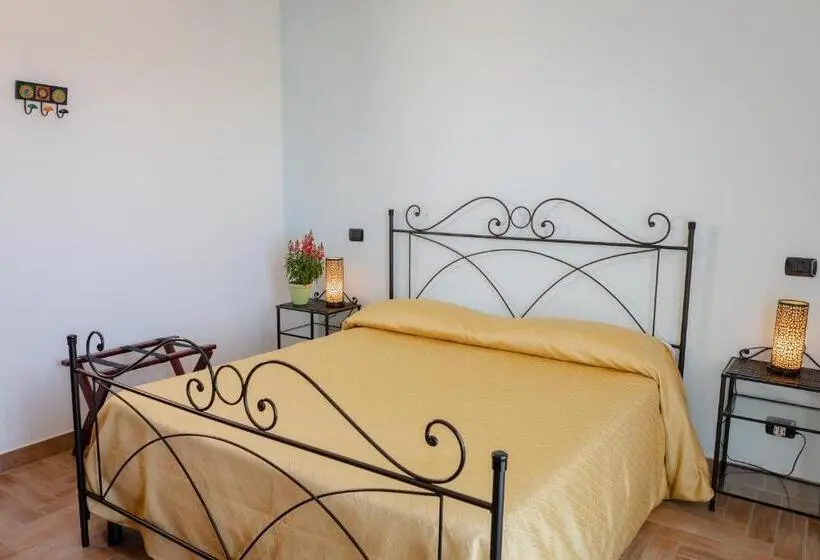 اتاق استاندارد با بالکن و چشم‌انداز دریا, Villa Marianna