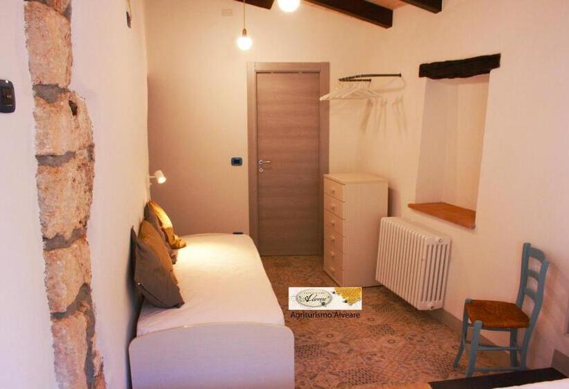 اتاق استاندارد سه نفره, Agriturismo Alveare