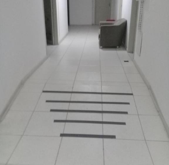 标准单人间, Porto Seguro Office