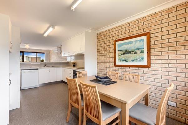 דירת חדר, Marine Cove Resort