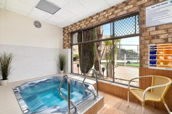 דירת חדר, Marine Cove Resort