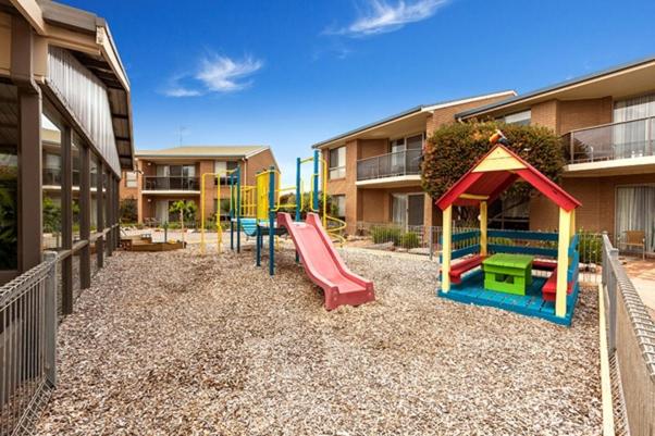 דירת חדר, Marine Cove Resort