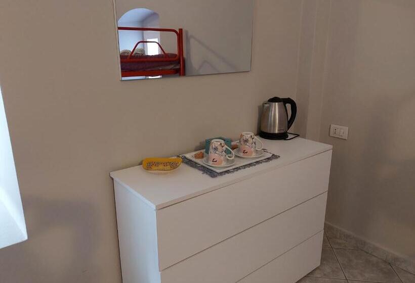 اتاق استاندارد چهار تخته, Ostello San Giovanni Bosco