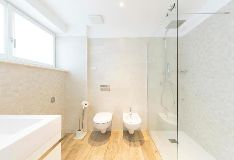 Номер Стандарт, Gabbiano