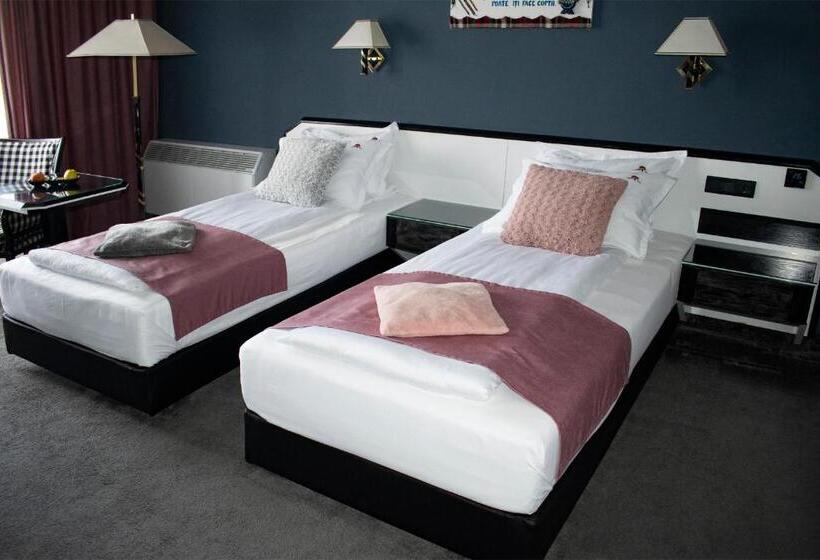 Номер Стандарт с Балконом, La Conacul Vesel