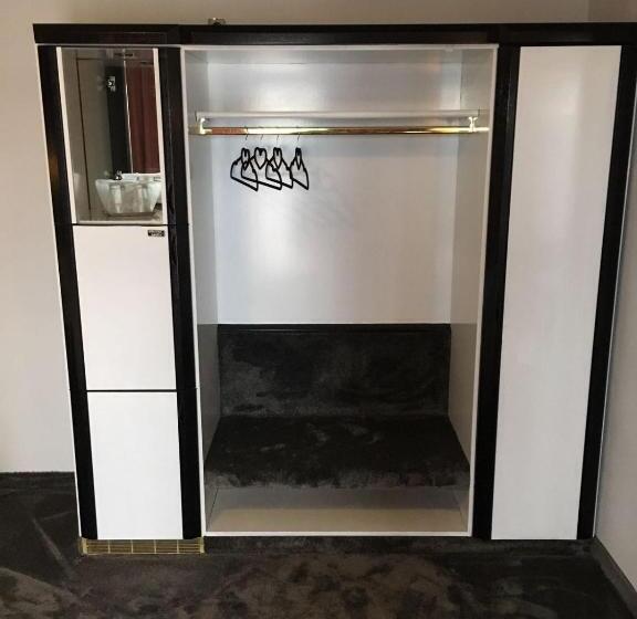 Номер Deluxe с Балконом, La Conacul Vesel