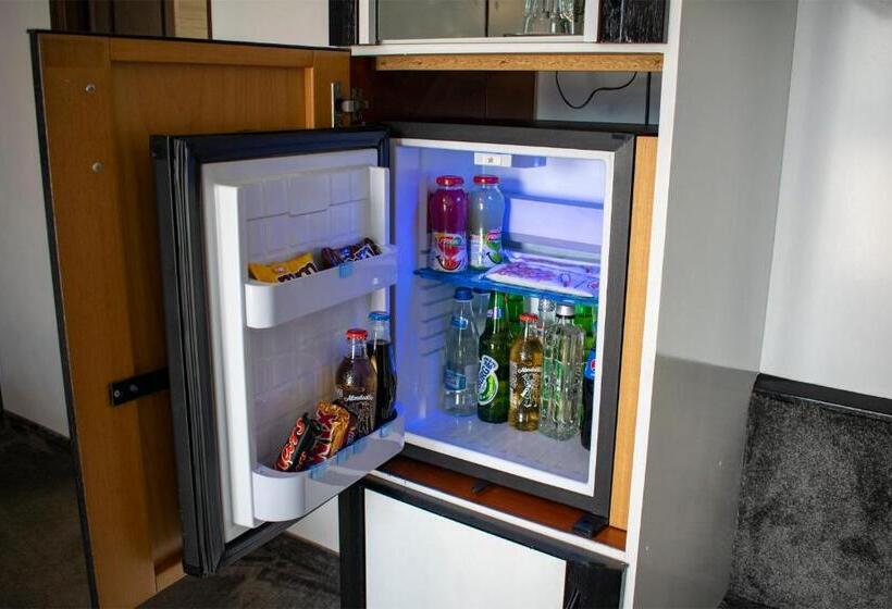 Номер Deluxe с Балконом, La Conacul Vesel