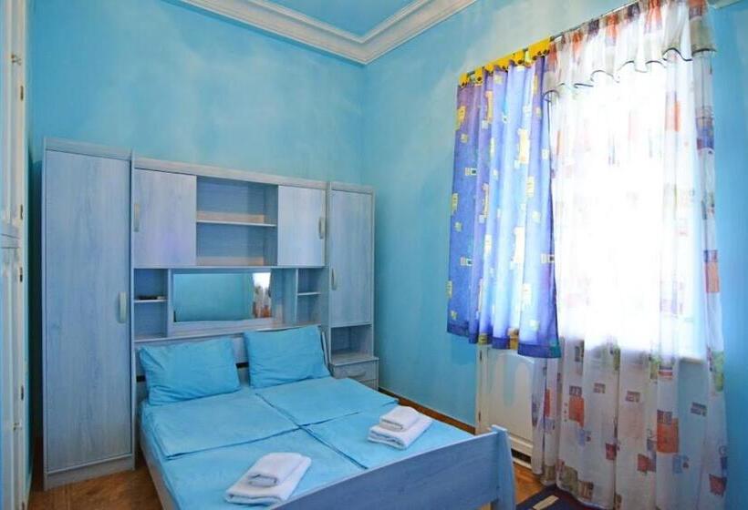 디럭스 룸, Bridge House Yerevan Armenia