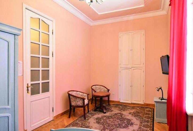 디럭스 룸, Bridge House Yerevan Armenia