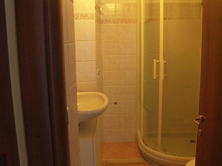 غرفة قياسية مطلة على الجبل, La Casa Del Borgo