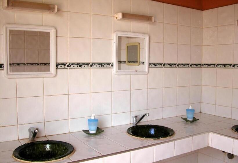 بنجلو قياسى, Le Drom Blanc