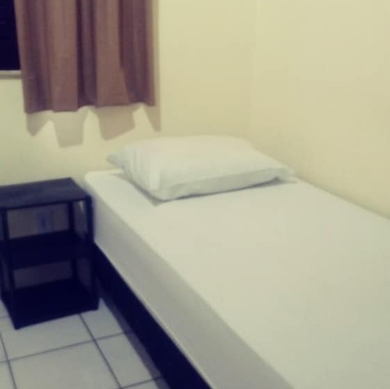 スタンダードシングルルーム, Sos Hostel